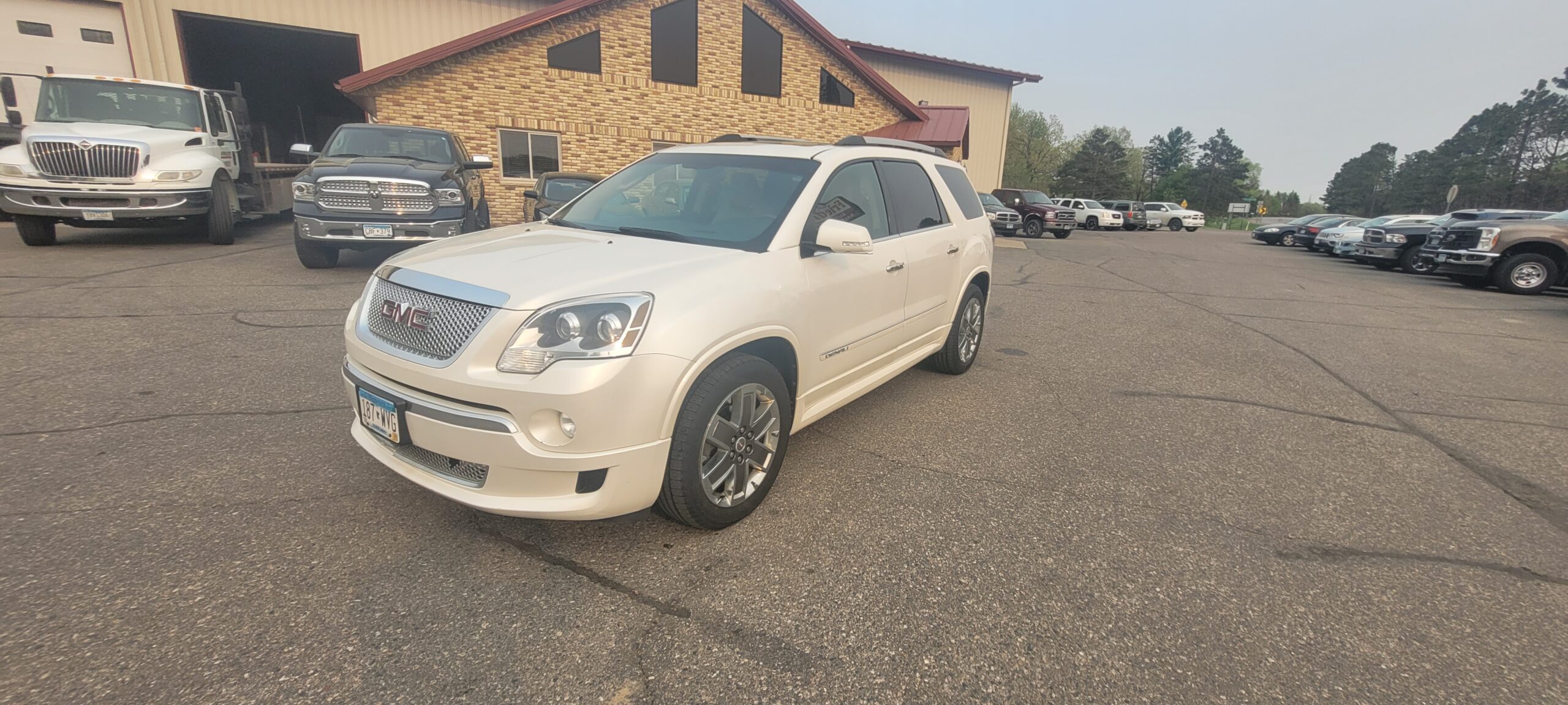 2011 GMC ACADIA DENALI Friedrich’s Auto & Truck