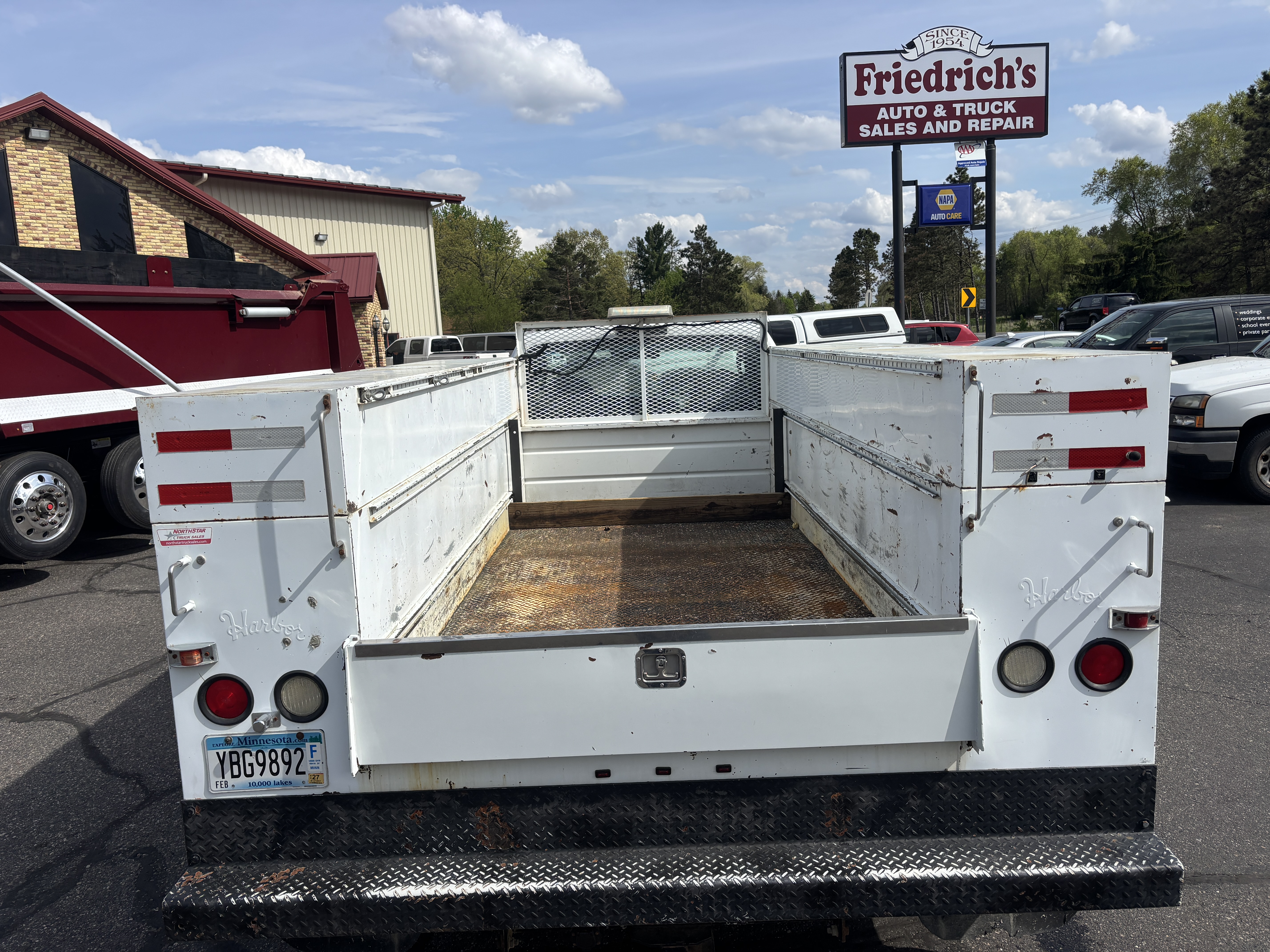 2005 Ford F-450 - Photo 14